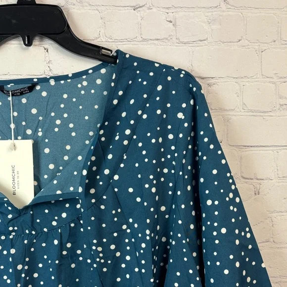 BloomChic Teal Polka Dot Balloon Sleeve Blouse Plus Size 5X 28 - Picture 3 of 7
